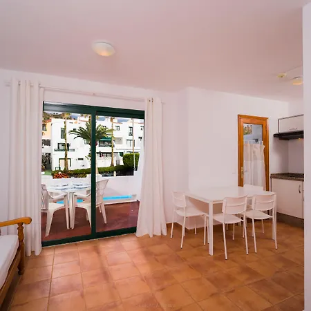 Rosales Hotel Breña Baja